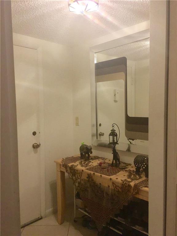 HOLIDAY SPRINGS - Residential