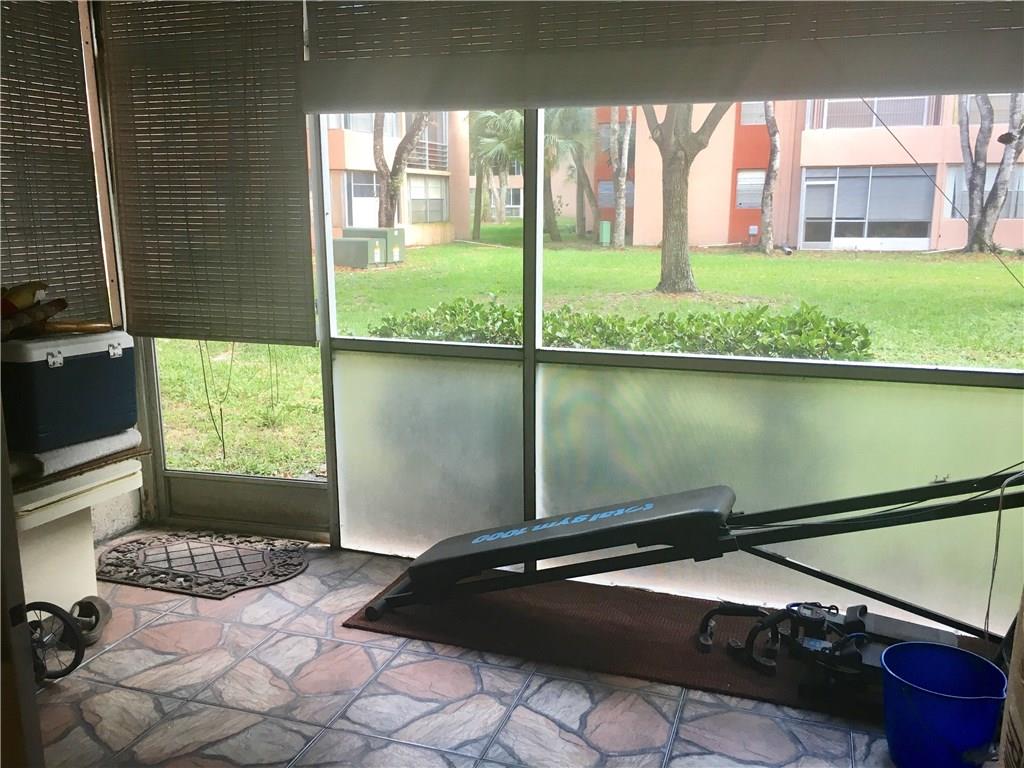 HOLIDAY SPRINGS - Residential