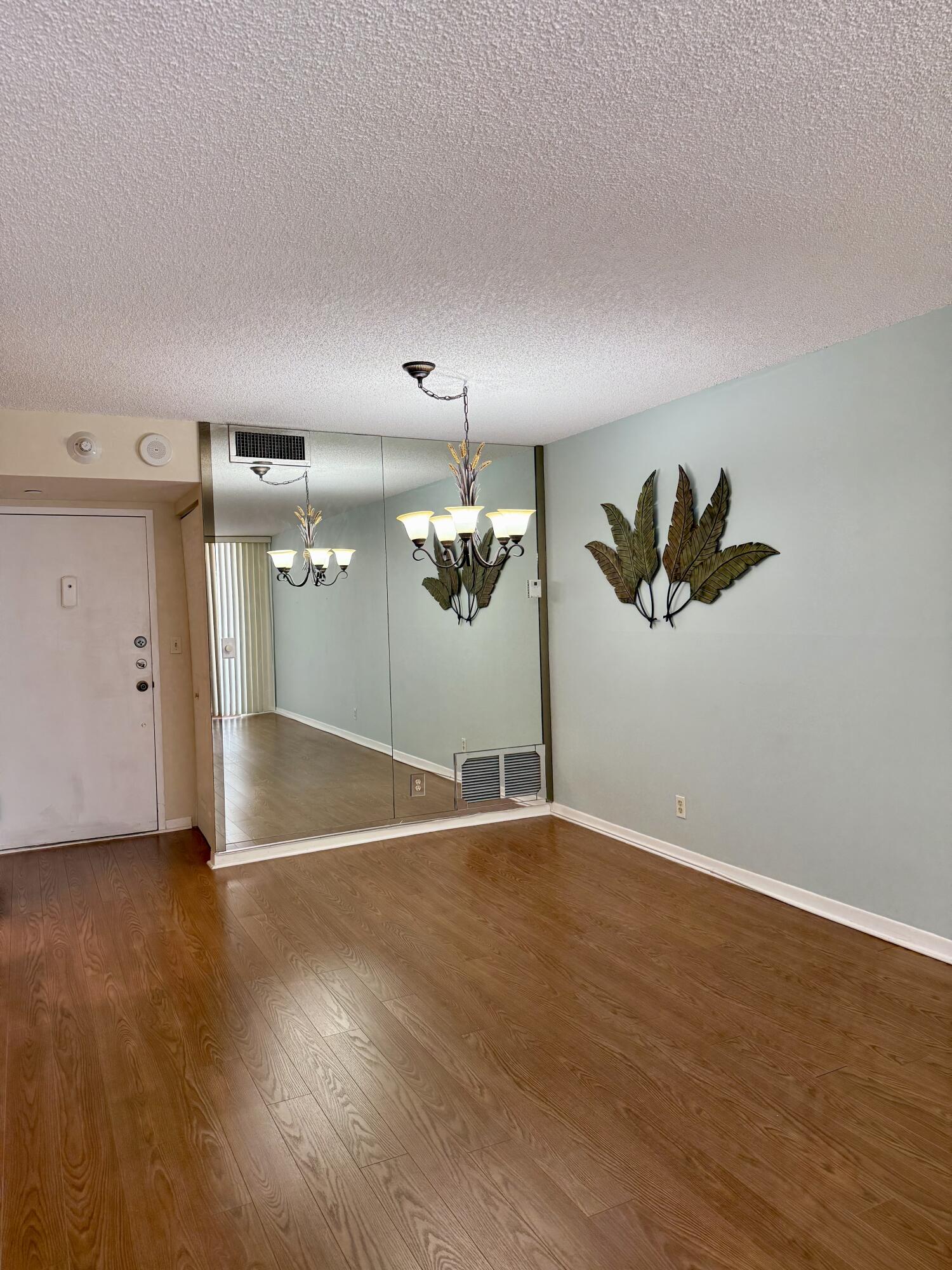 POMPANO BEACH CLUB NORTH CONDO - Residential