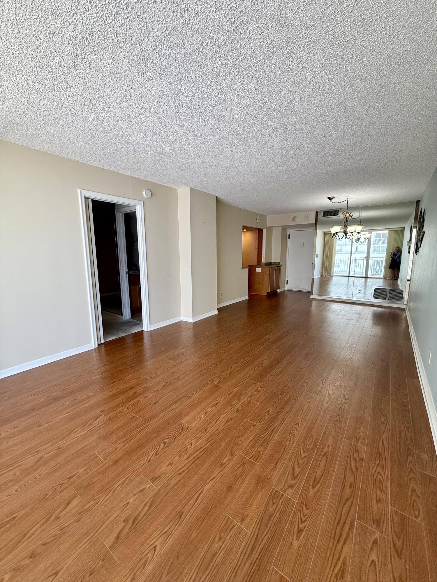 POMPANO BEACH CLUB NORTH CONDO - Residential