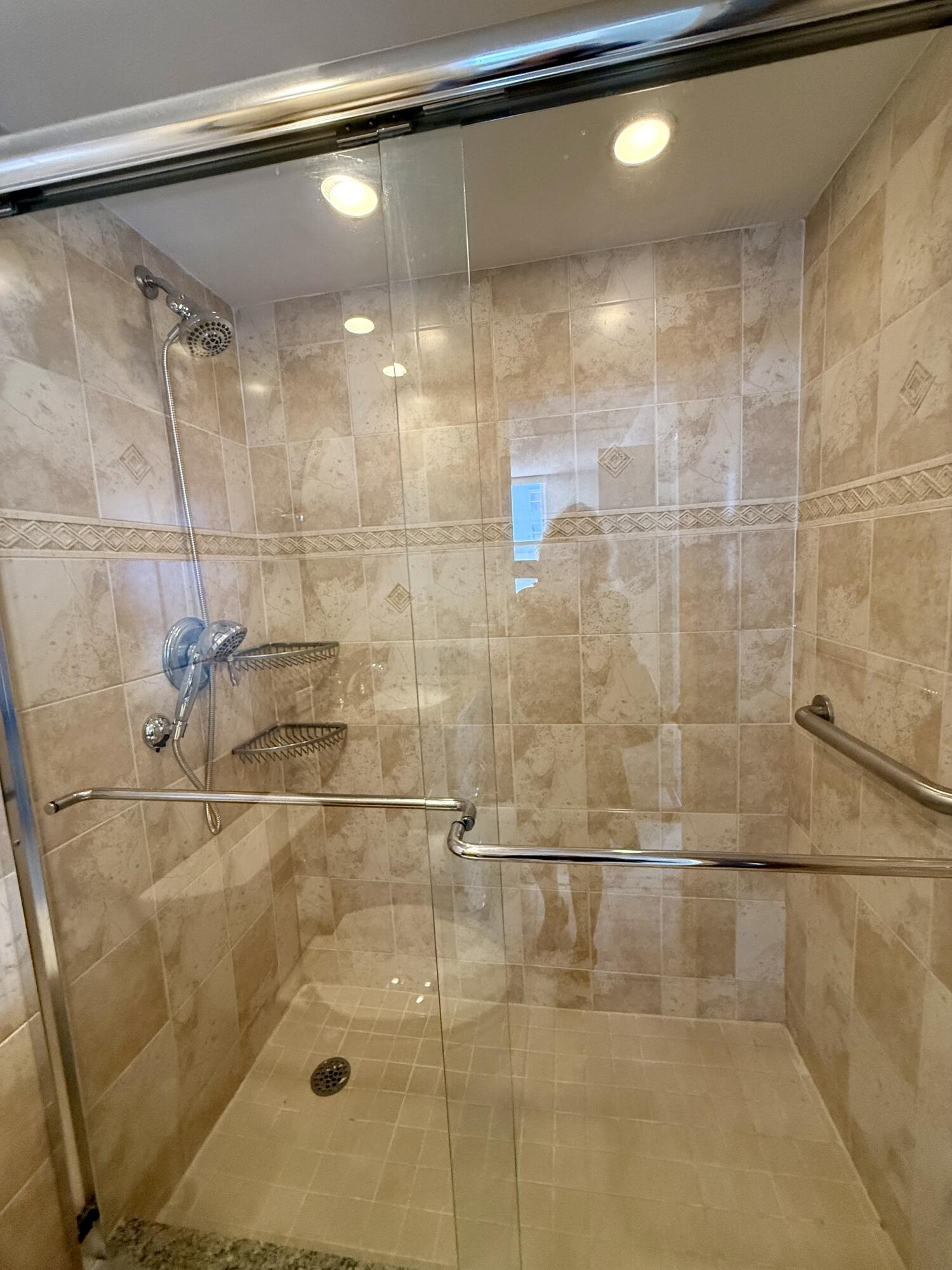 POMPANO BEACH CLUB NORTH CONDO - Residential