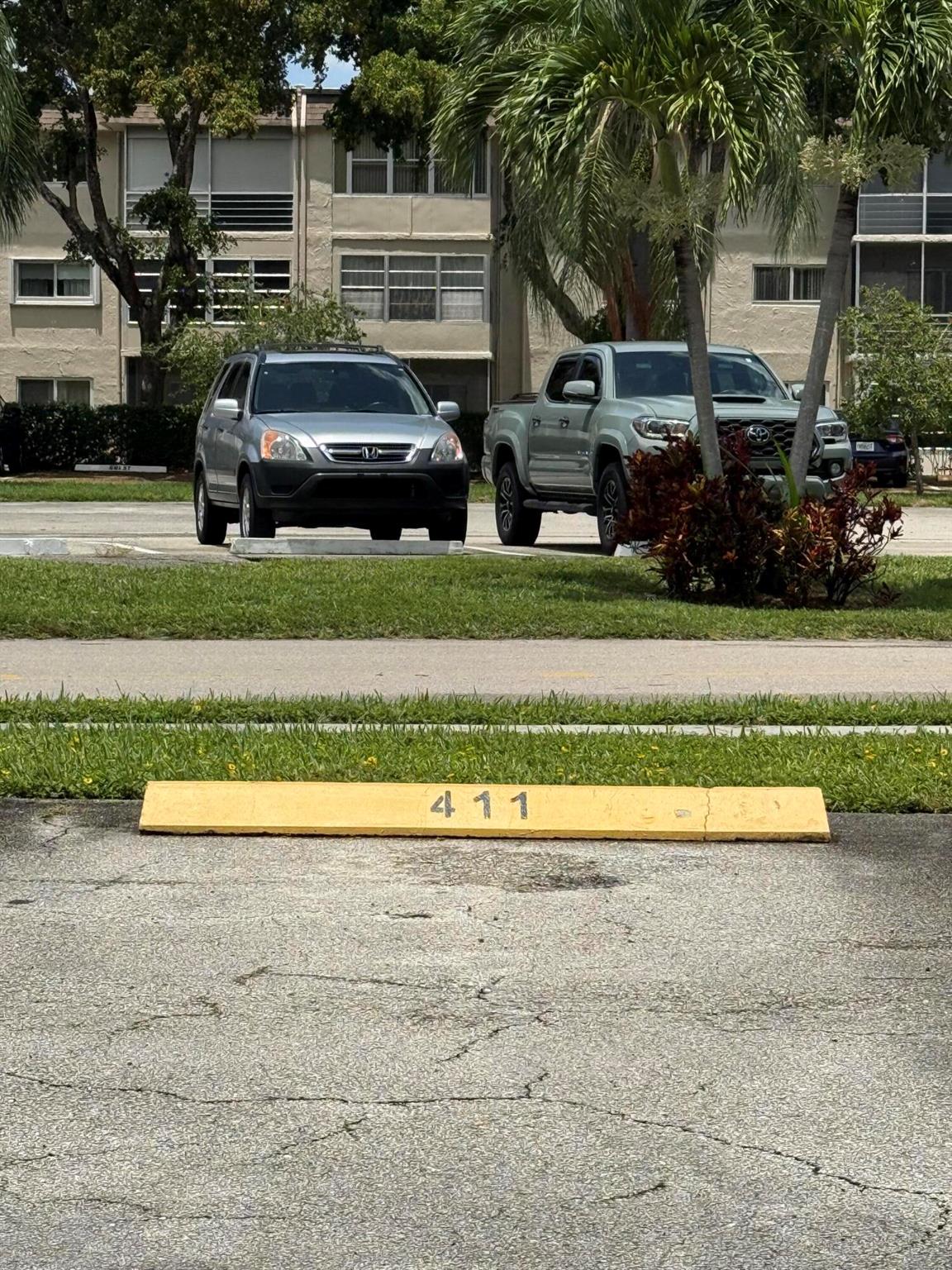 LAKESIDE VILLAGE CONDO 10 - Residential