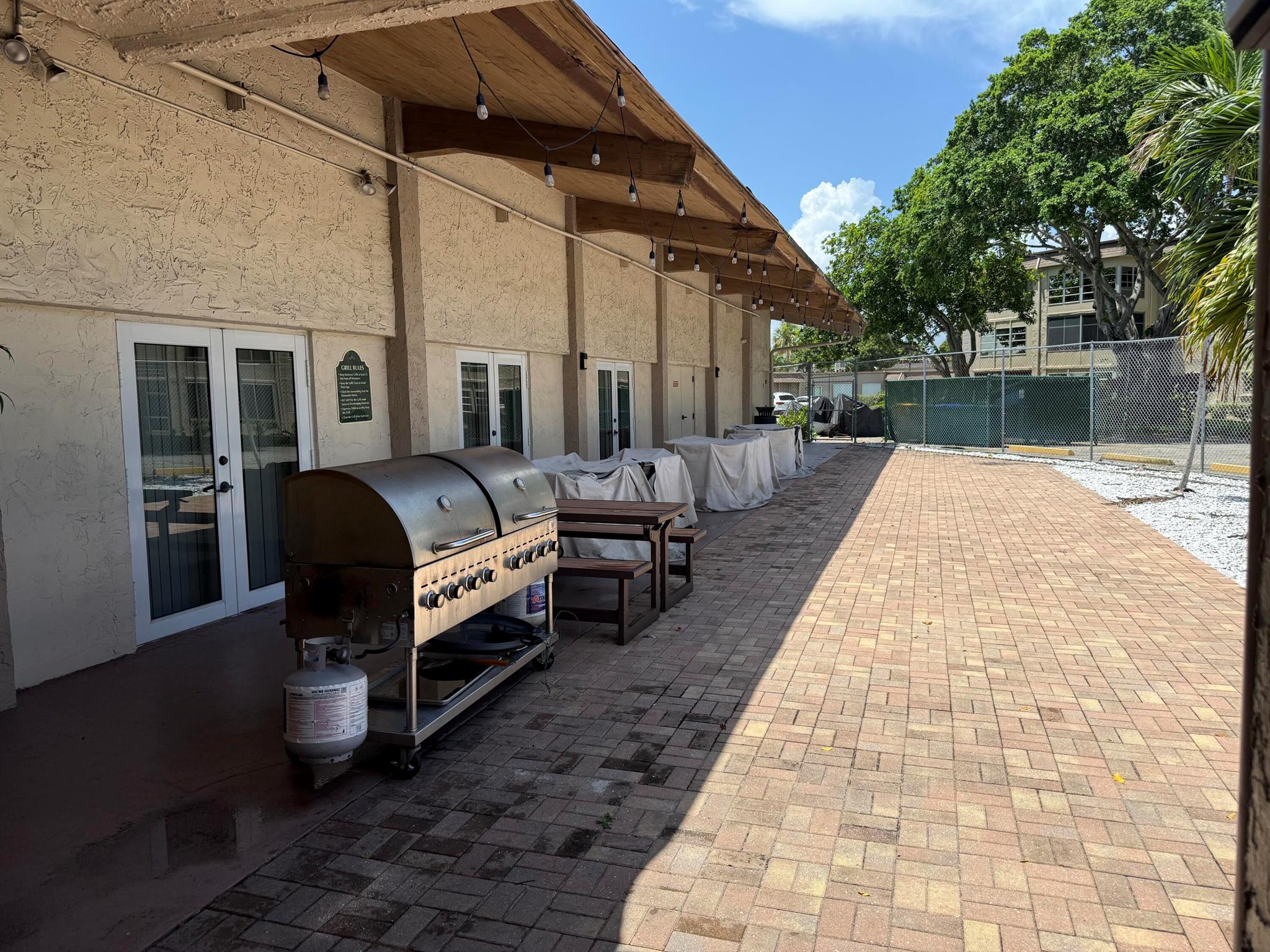 LAKESIDE VILLAGE CONDO 10 - Residential