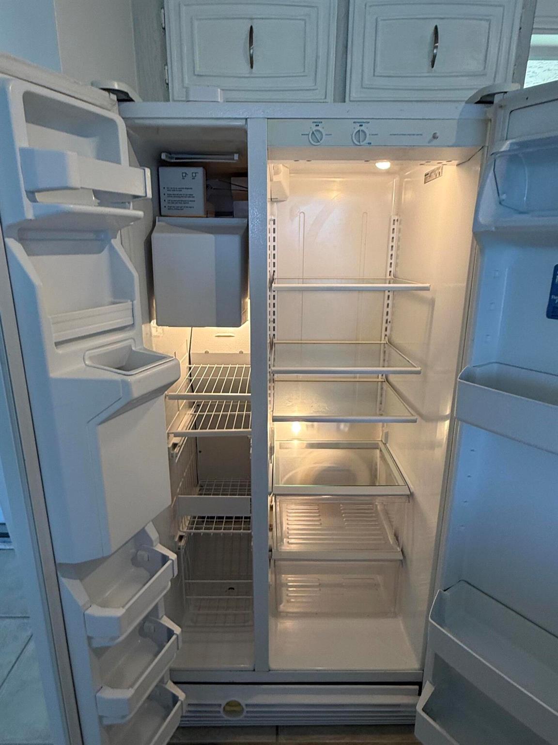 LAKESIDE VILLAGE CONDO 10 - Residential