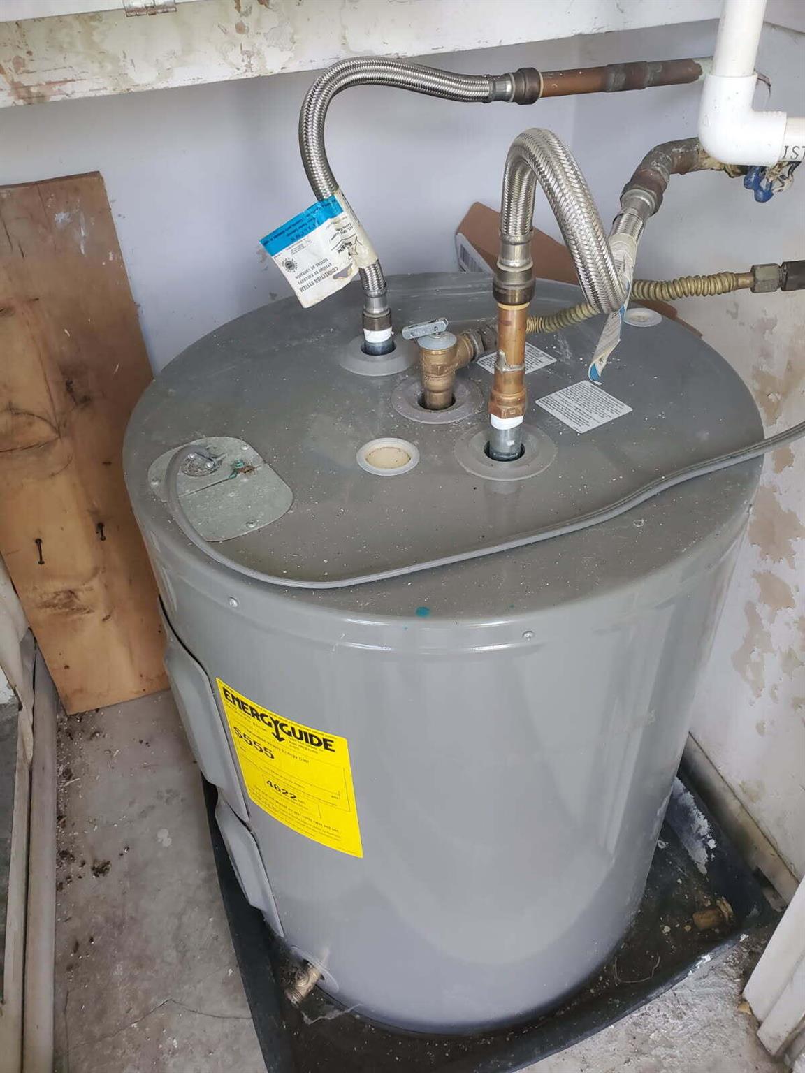 LAKESIDE VILLAGE CONDO 10 - Residential