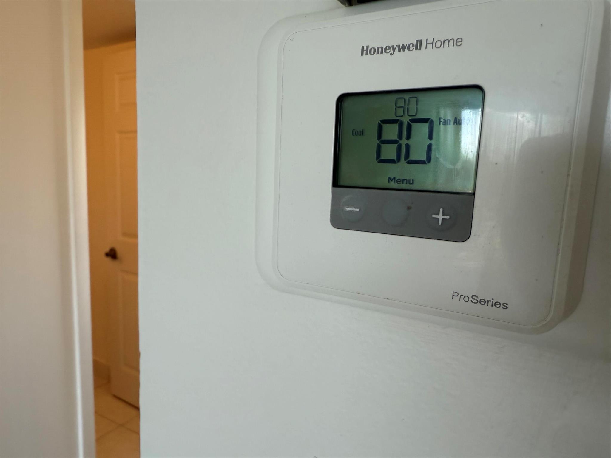 LAKESIDE VILLAGE CONDO 10 - Residential