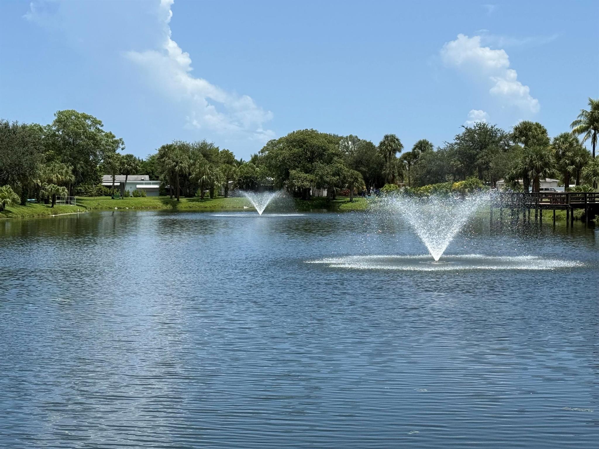 LAKESIDE VILLAGE CONDO 10 - Residential