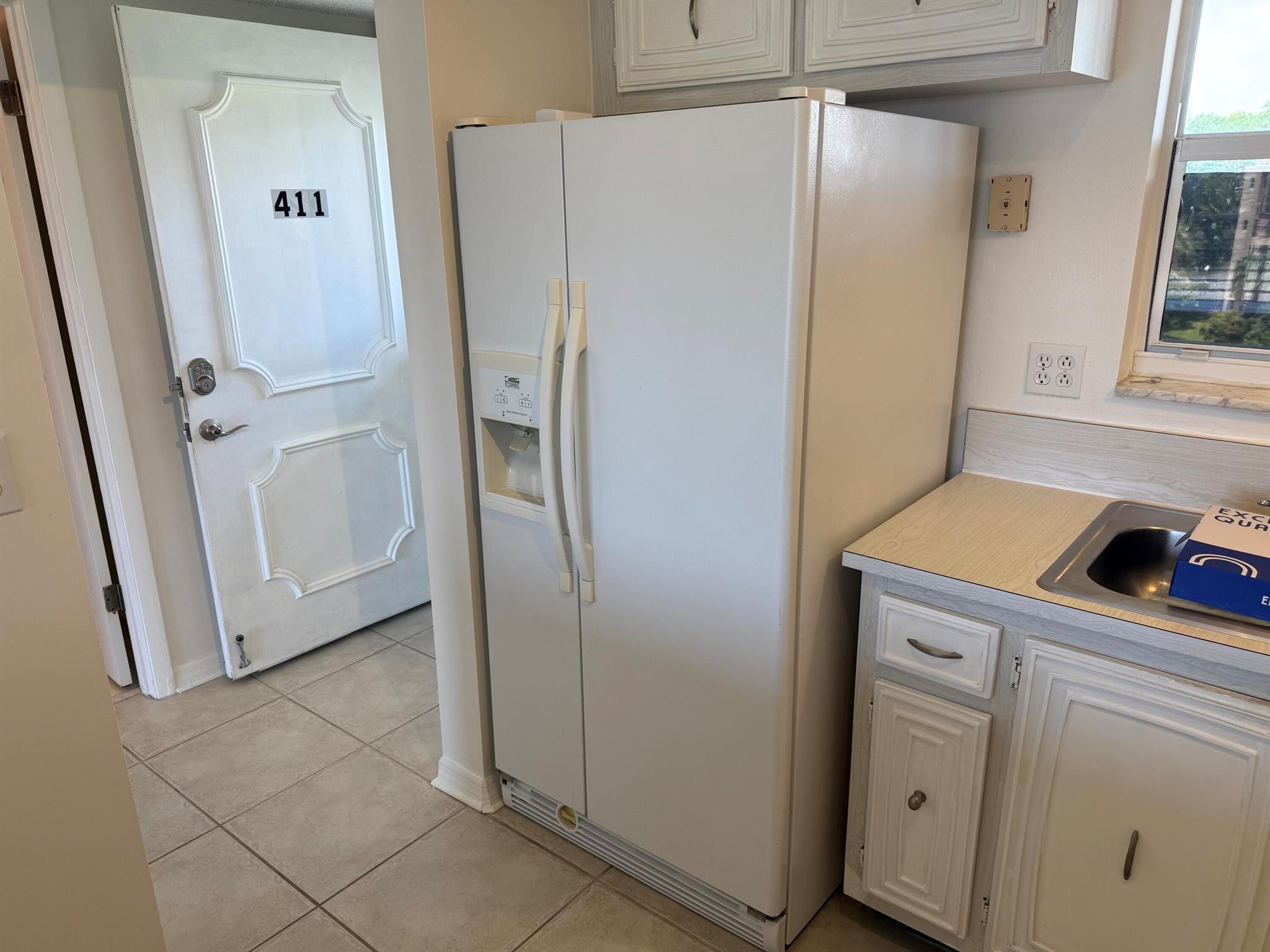 LAKESIDE VILLAGE CONDO 10 - Residential