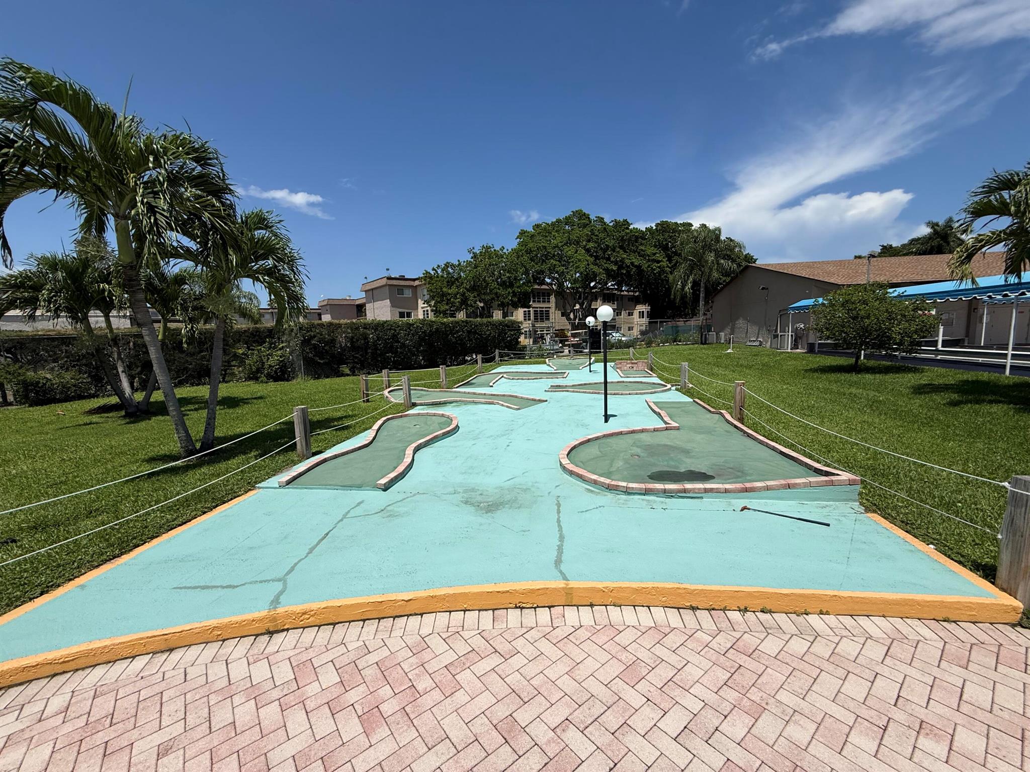 LAKESIDE VILLAGE CONDO 10 - Residential