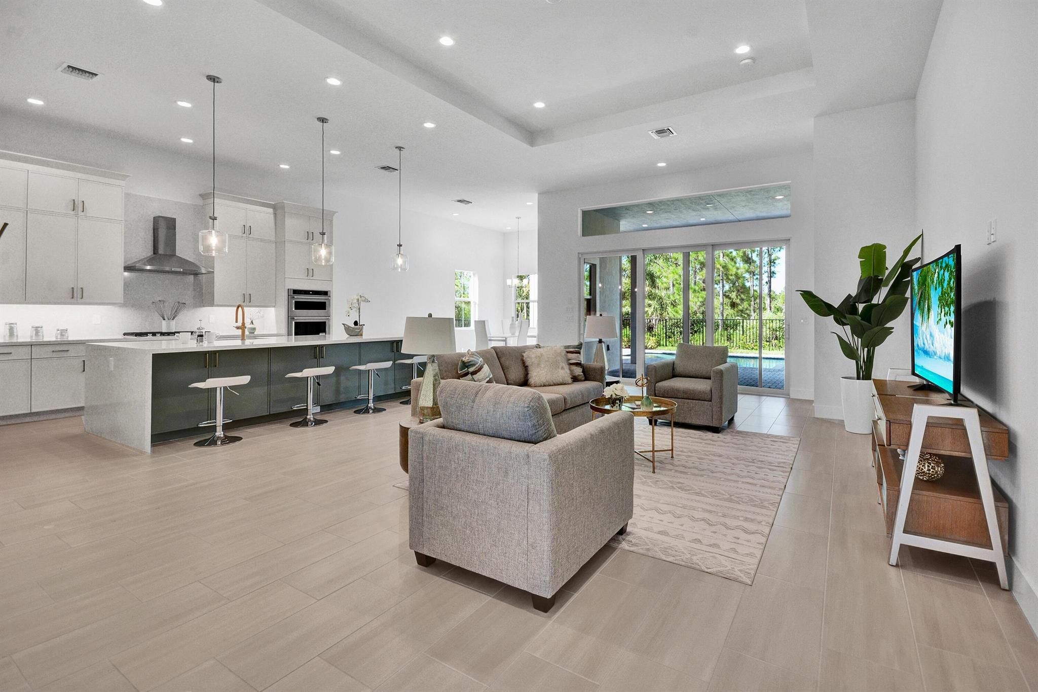 10096 Timber Creek Way