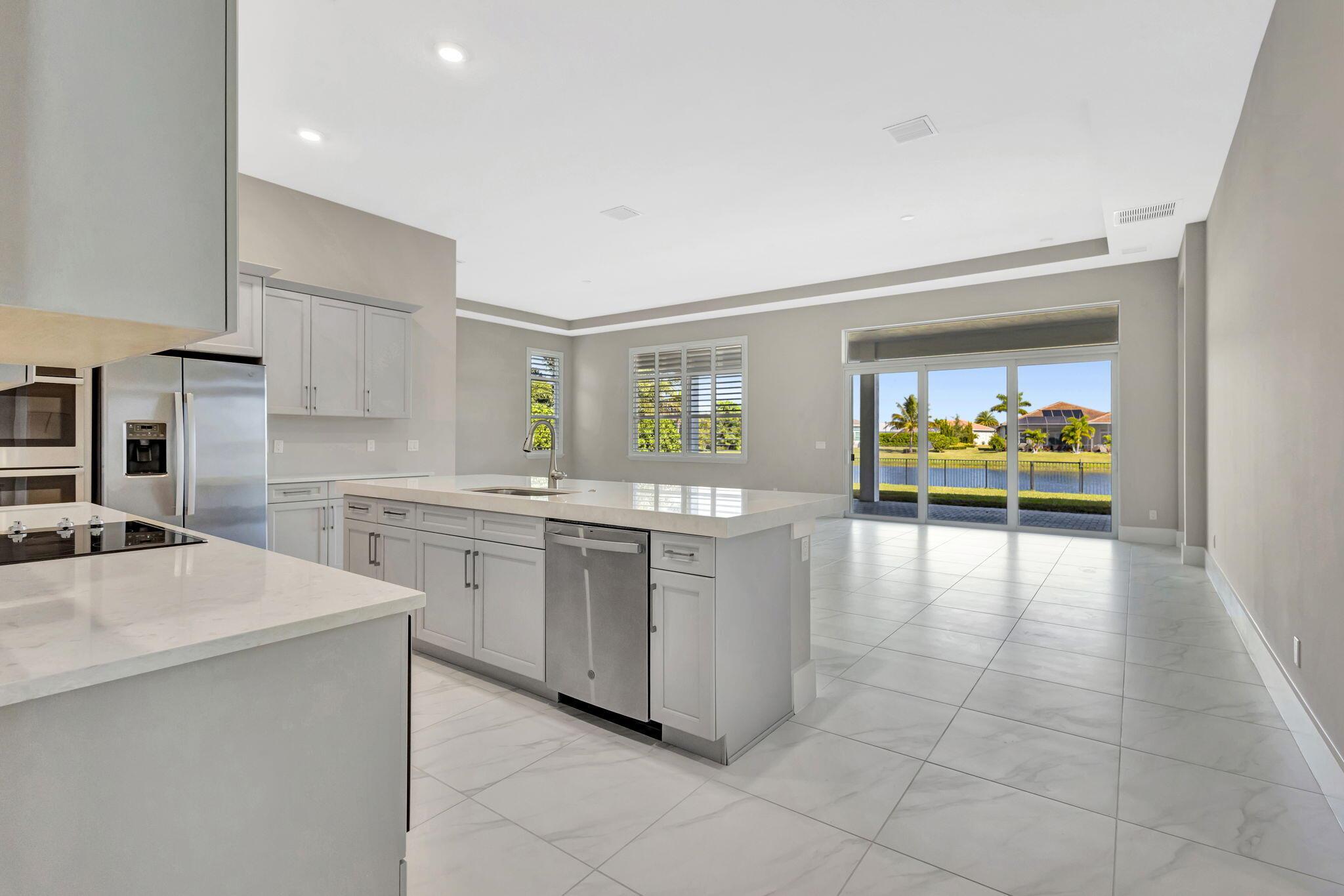 VERANO SOUTH POD A PLAT N - Residential Lease