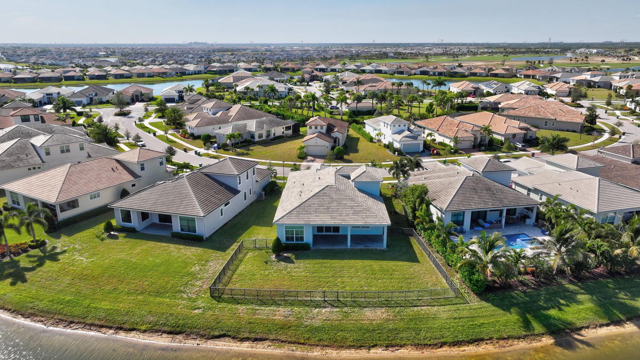 VERANO SOUTH POD A PLAT N - Residential Lease