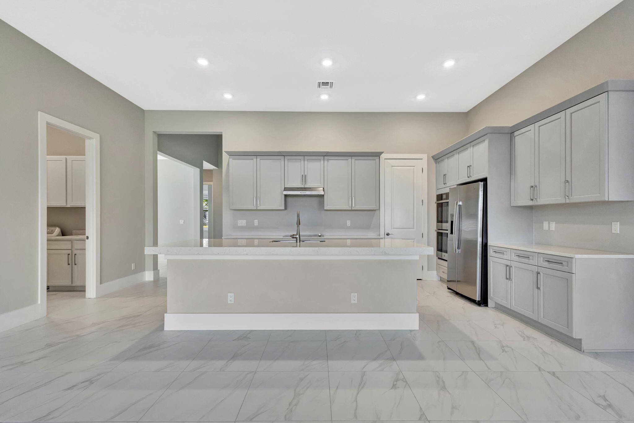 VERANO SOUTH POD A PLAT N - Residential Lease