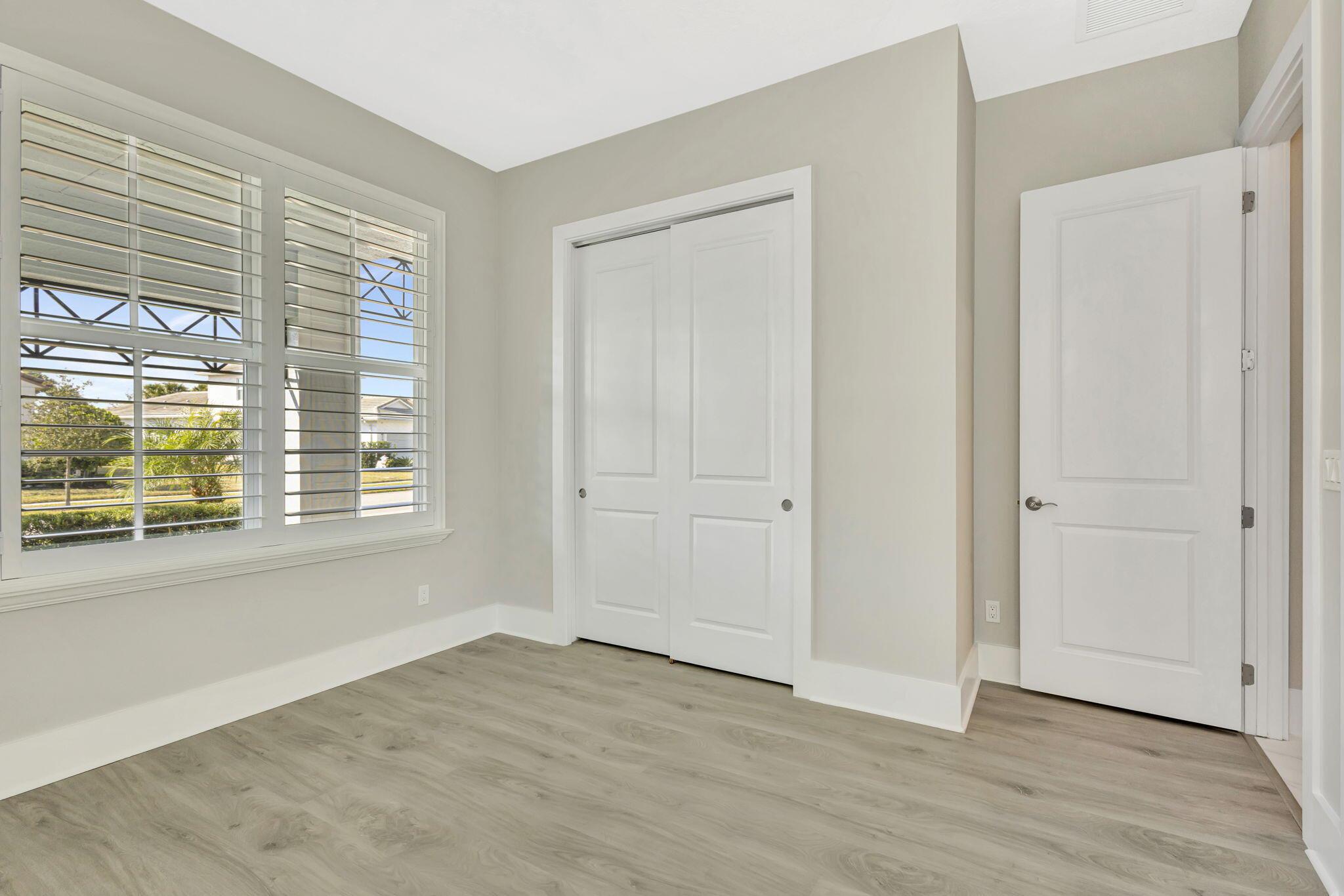 VERANO SOUTH POD A PLAT N - Residential Lease