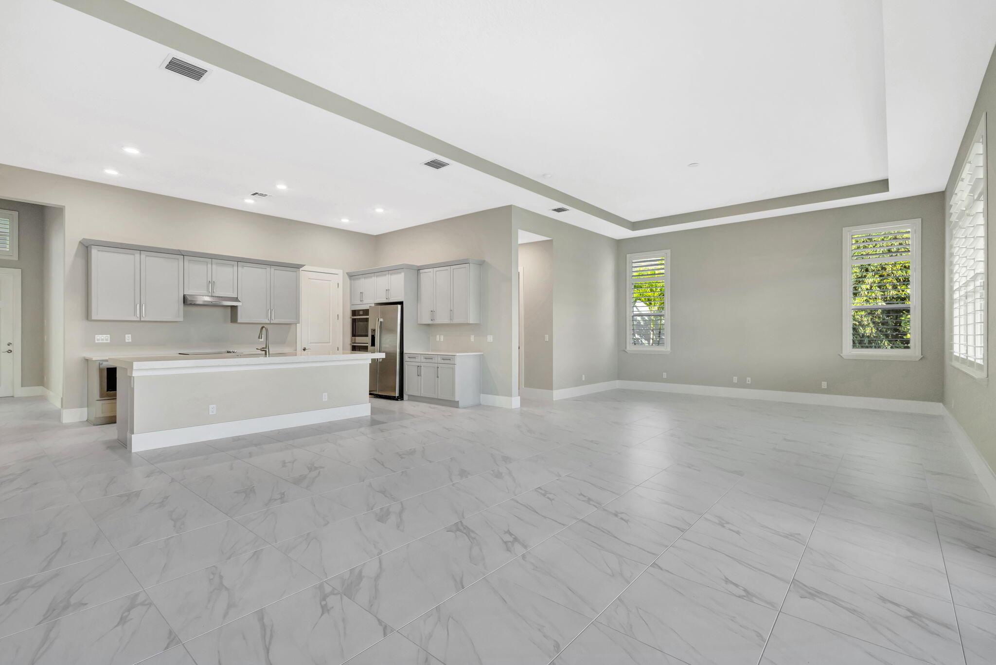 VERANO SOUTH POD A PLAT N - Residential Lease