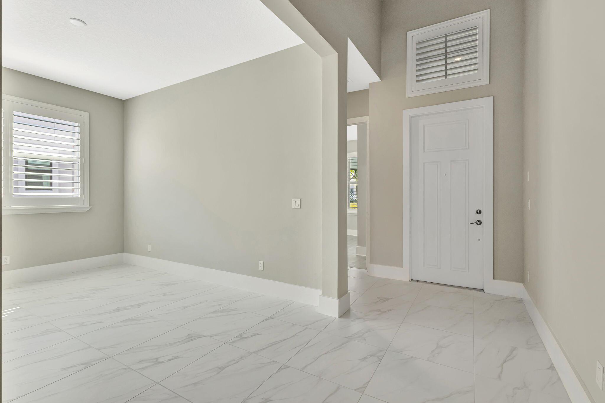 VERANO SOUTH POD A PLAT N - Residential Lease