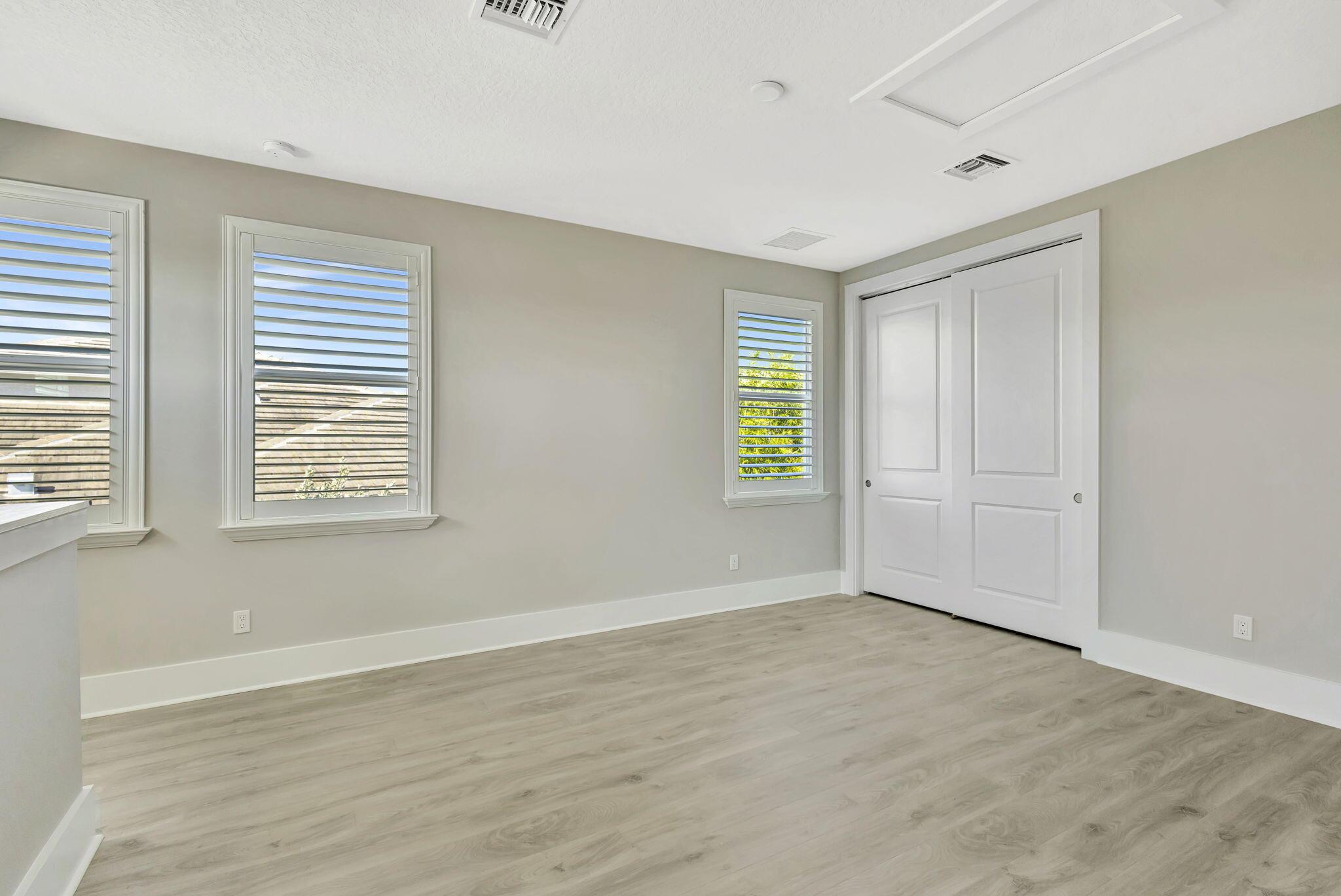 VERANO SOUTH POD A PLAT N - Residential Lease