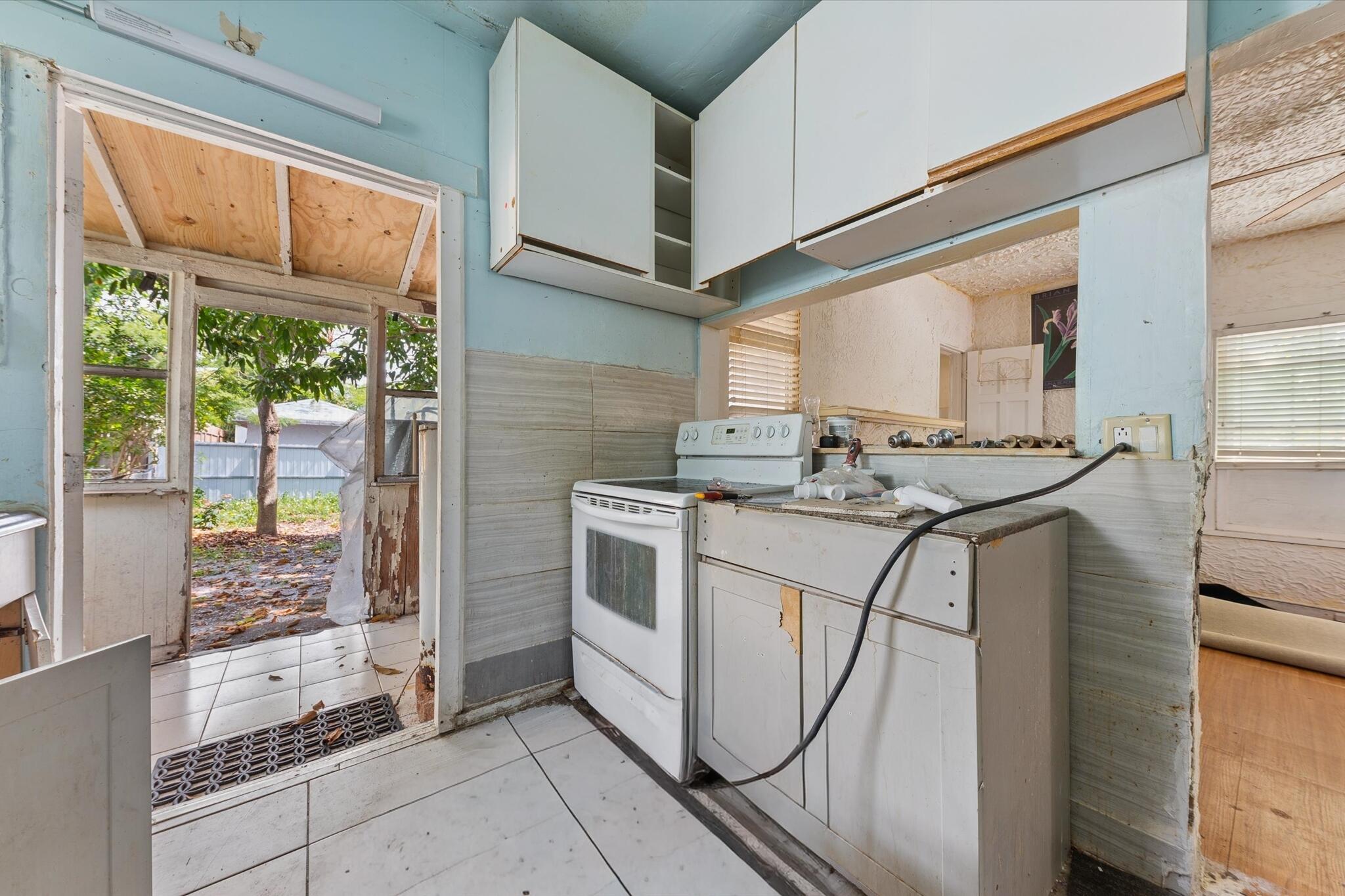 VISTA ENCANTO ADD - Residential