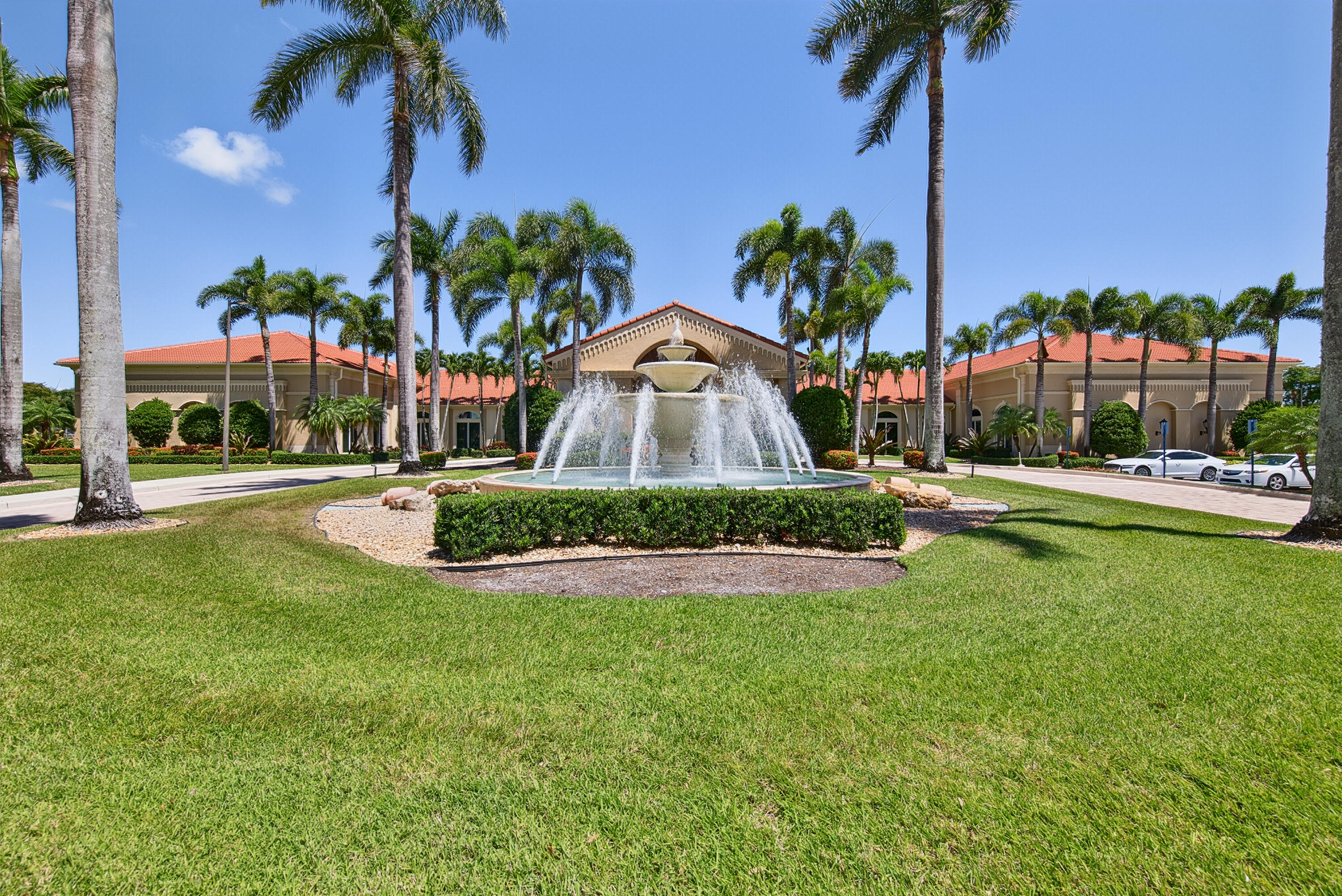 Cascades Lakes - Residential