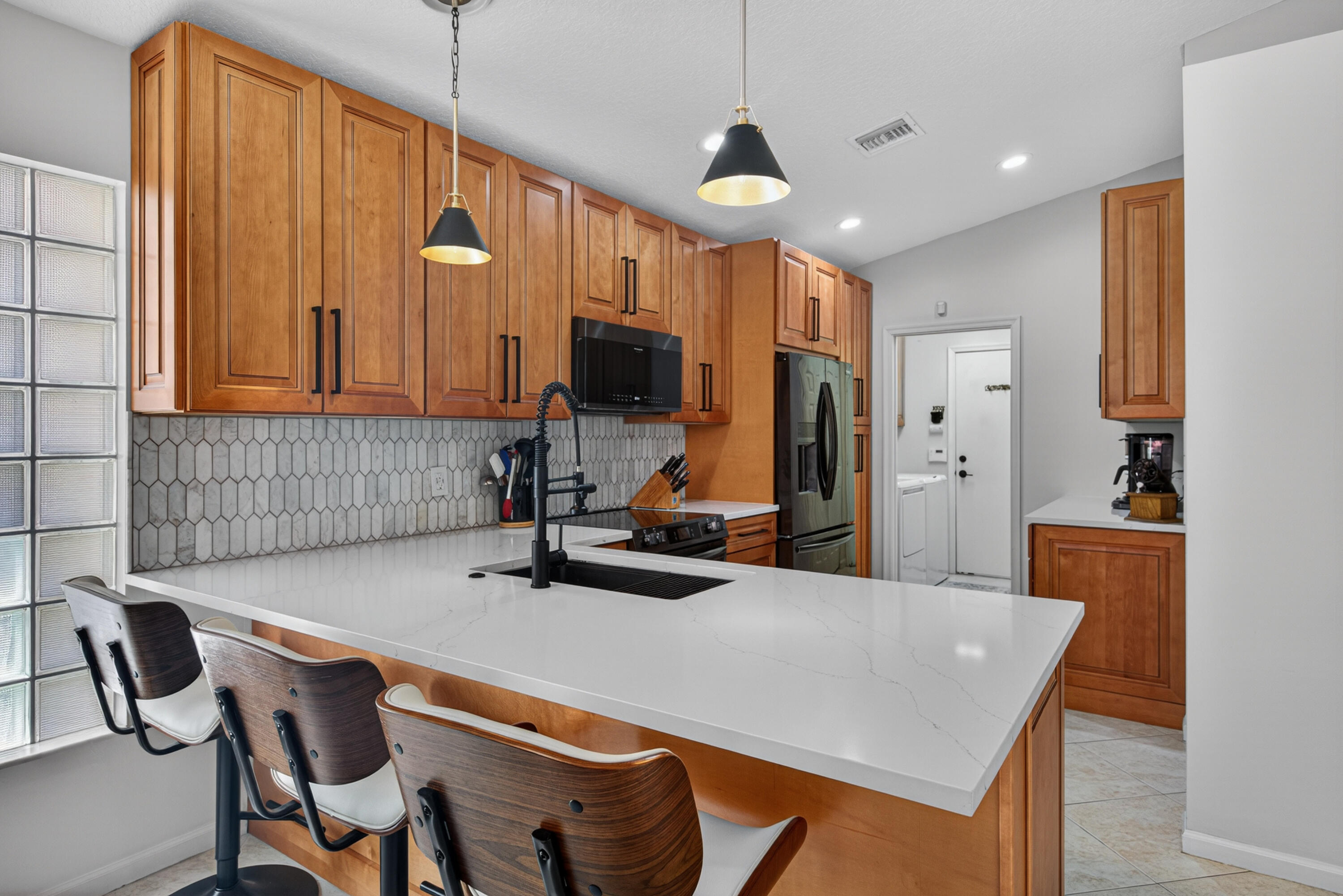 Cascades Lakes - Residential