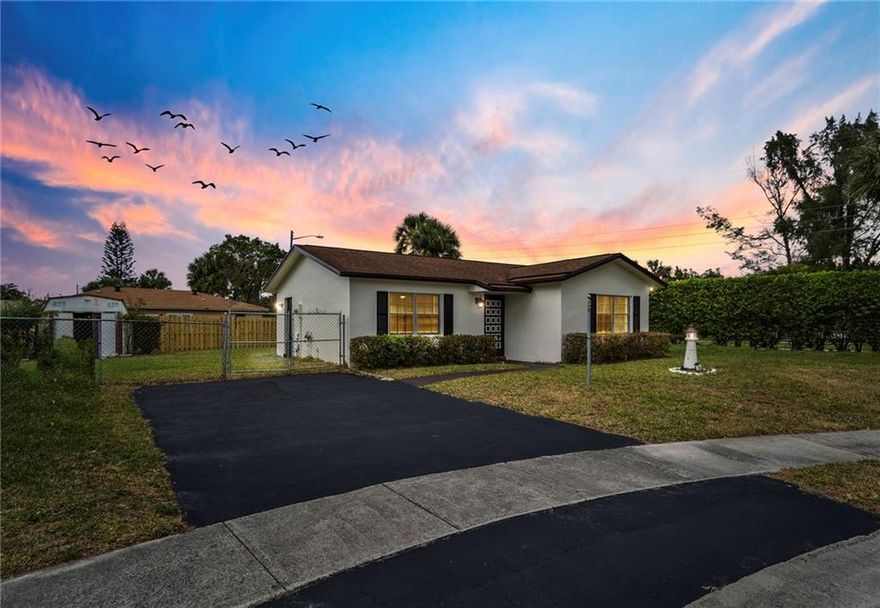 *ALL AGES, NO RENTAL RESTRICTIONS**LOWEST PRICED HOME IN BOCA RATON NON AGE RESTRICTED**Amazing opportunity to purchase this totally renovated home in the top school district, amazing oversized cut-da-sac lot and priced to fly. The owner spared no expense wit the new kitchen, floors, fence, hi hat lighting, fresh paint and more.  The community is fantastic with amenities including pool, basketball and activities for all ages.  This is an all ages community with no mandatory membership and reasonable Hoa dues of $68 monthly, Bring your boat or rv and sure in the yard with double gated entry. newer ac, hot water heater and brand new appliances too. Huge yard