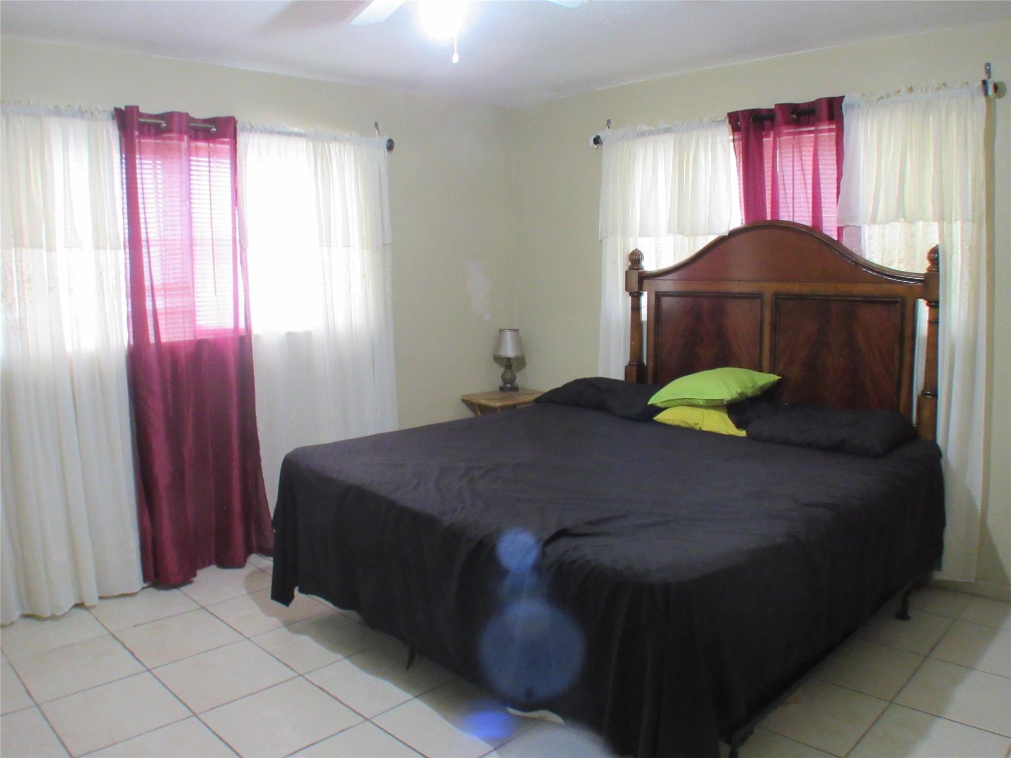 Lake Park Gardens - Residential