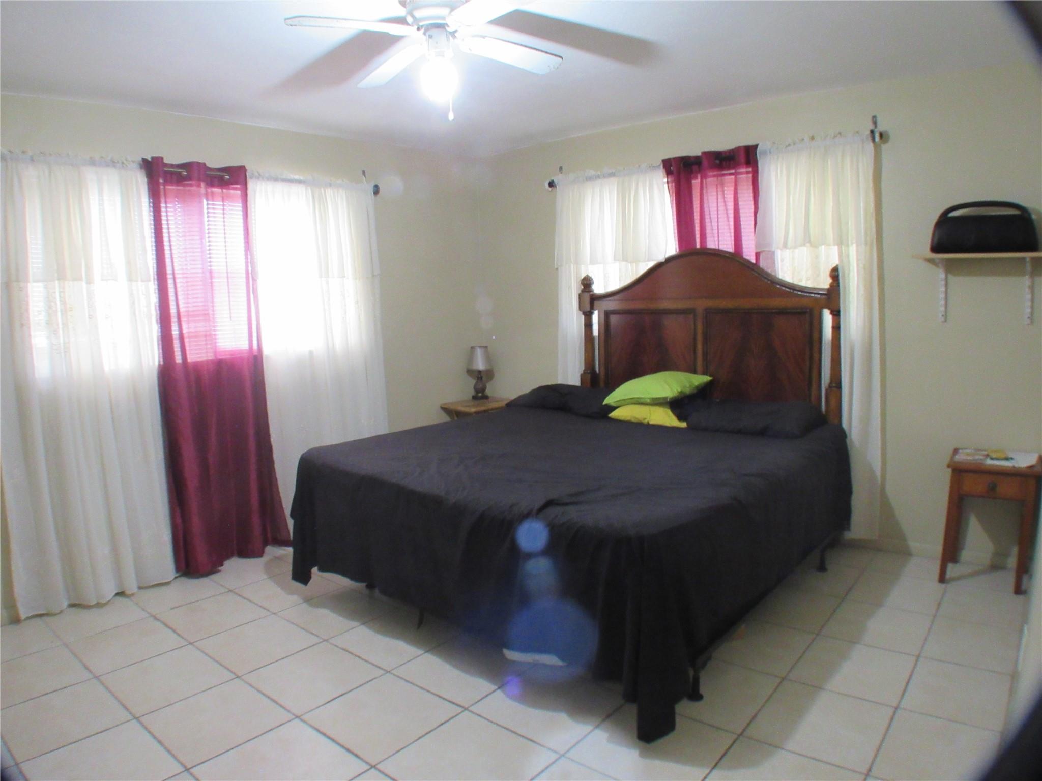 Lake Park Gardens - Residential
