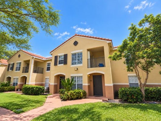 10330 FOX TRAIL RD S APT 1212, WEST PALM BEACH, FL 33411 - Image 82ff91e0d9bcbf1f3170c3da04ca9faa/2178095768