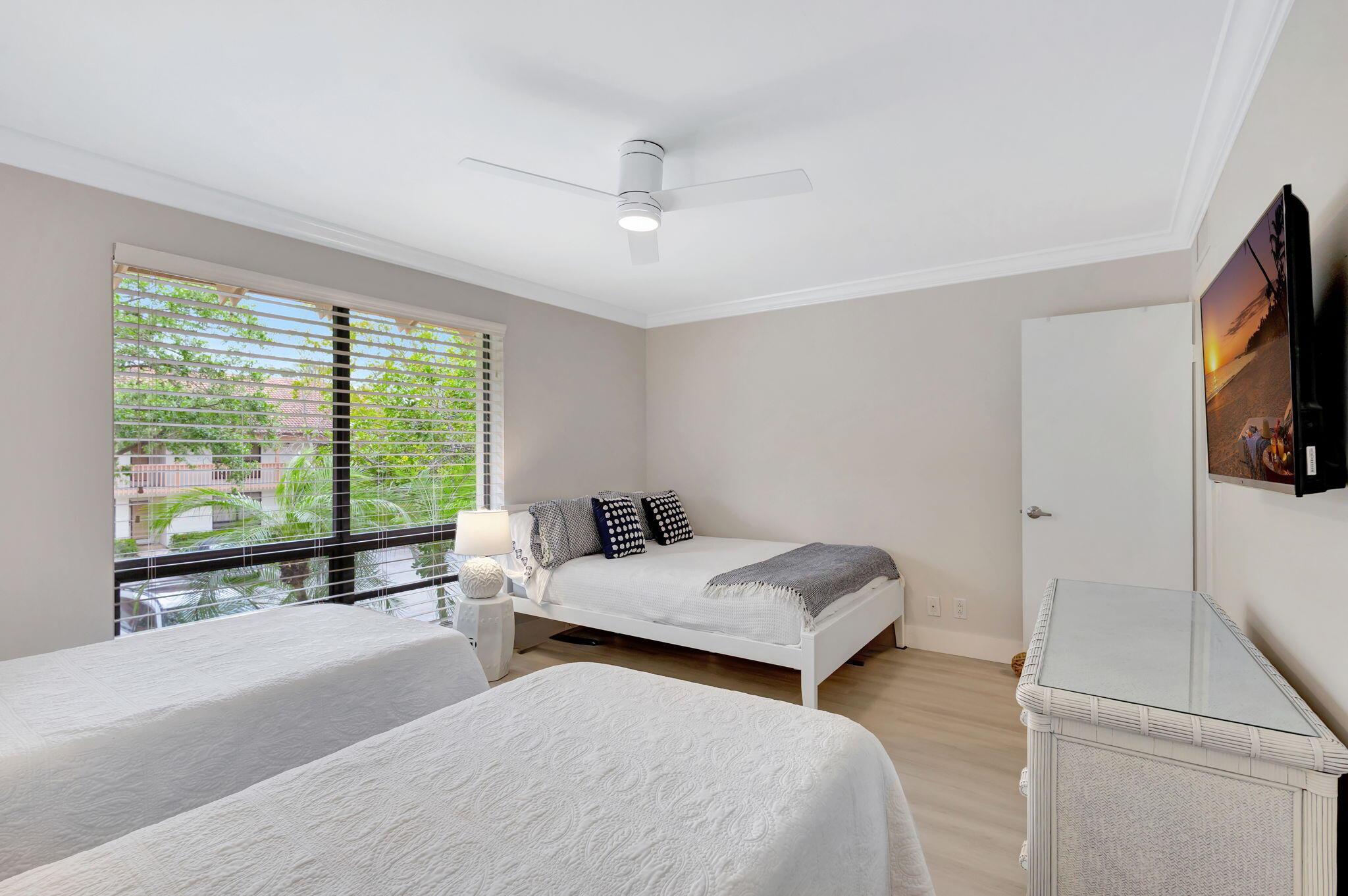 GOLF VILLAS CONDO - Residential