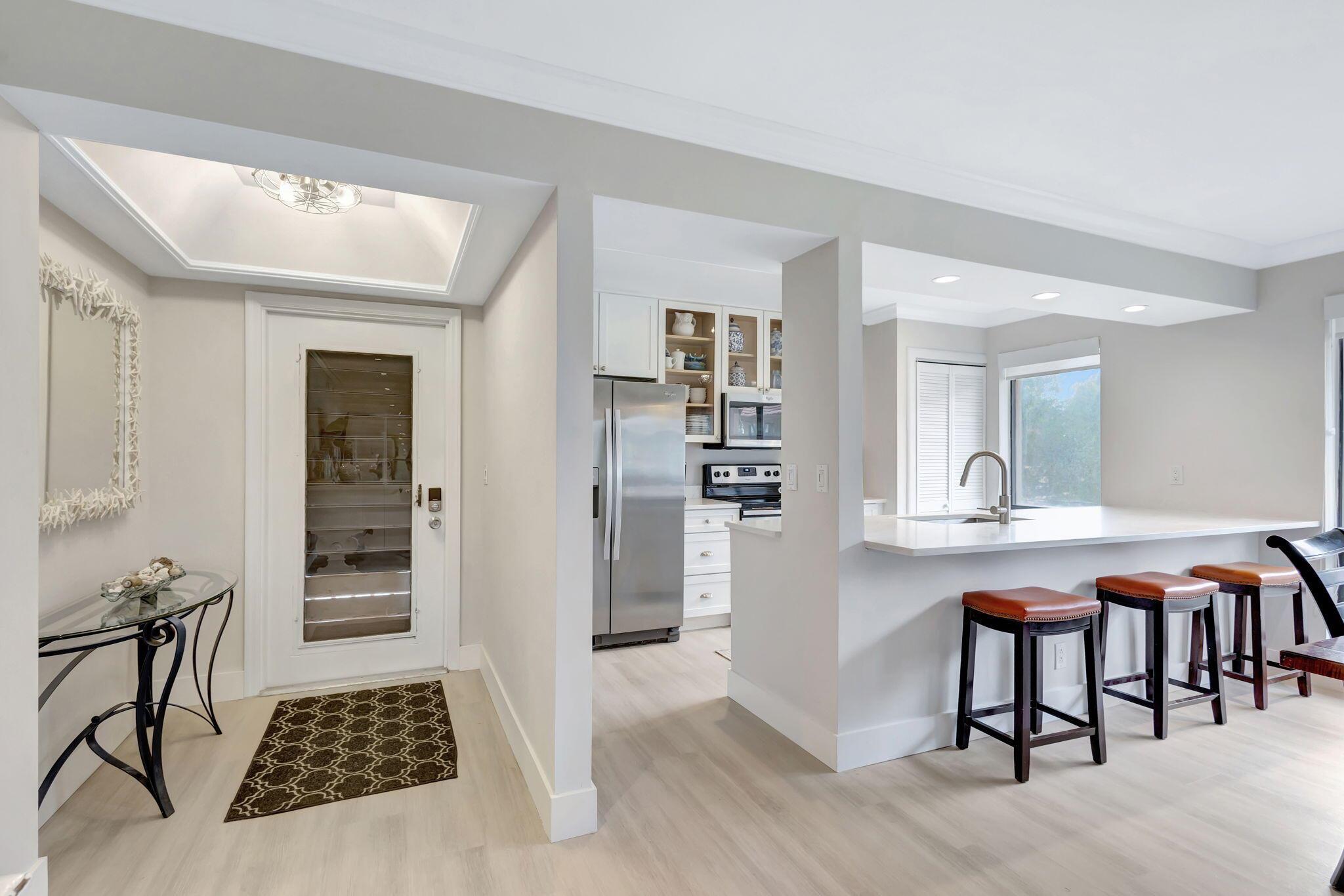 GOLF VILLAS CONDO - Residential