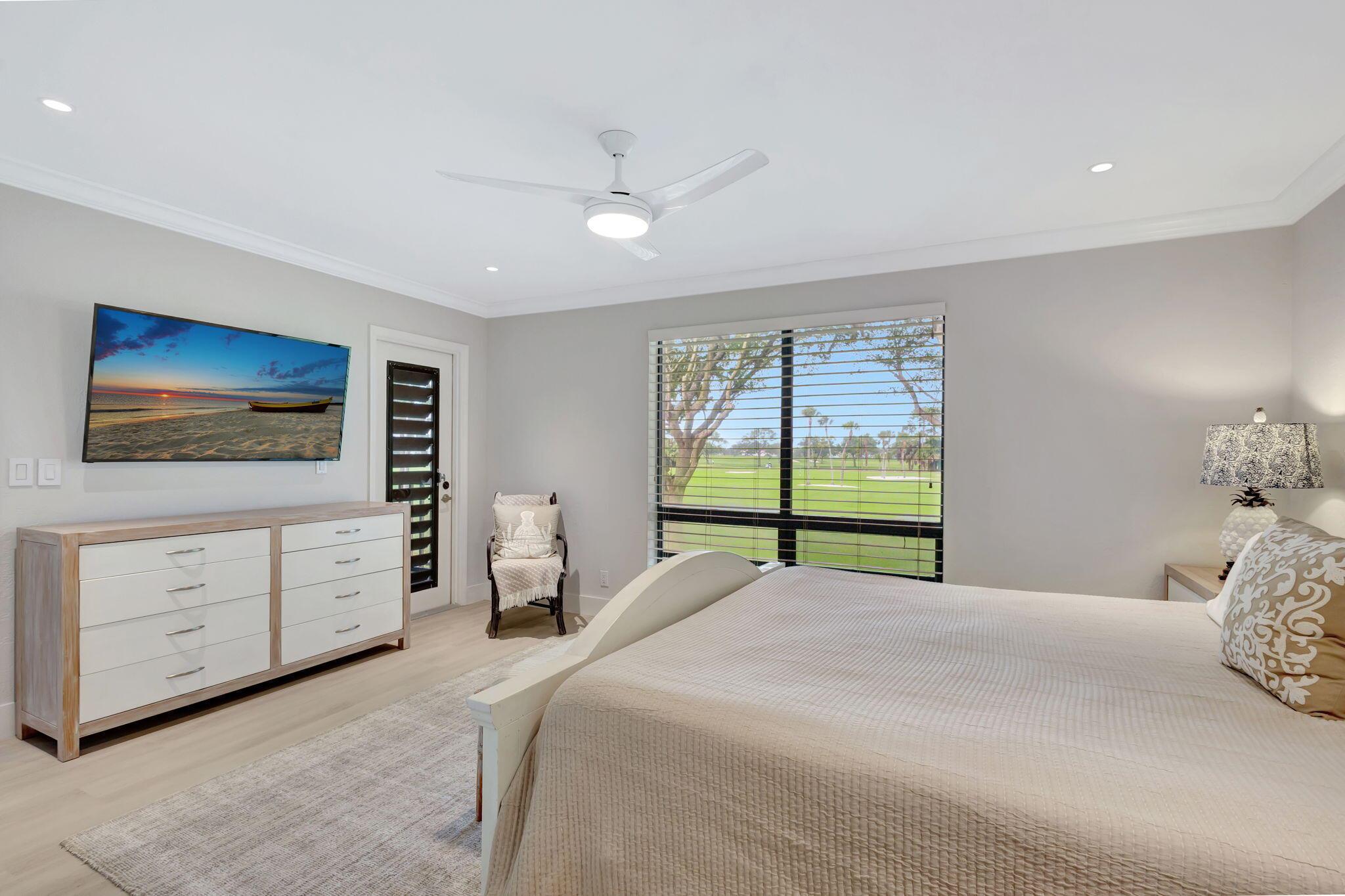 GOLF VILLAS CONDO - Residential