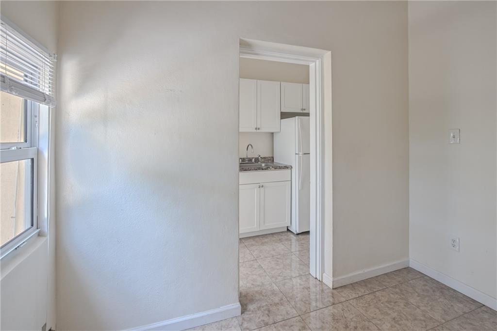 Atlantic View 2 27-21 B - Residential Lease