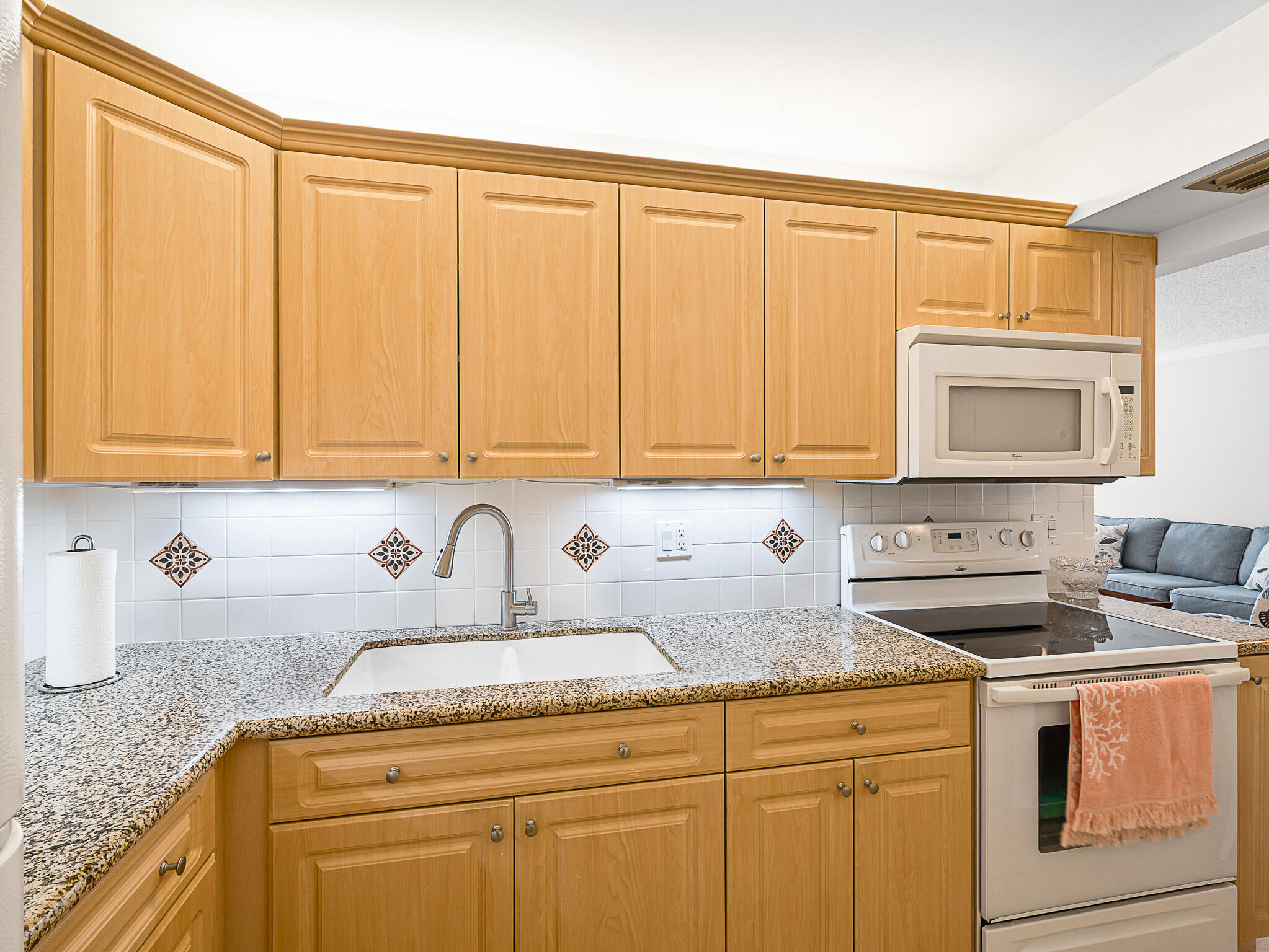 DEERFIELD PINES NORTH CONDO - Residential