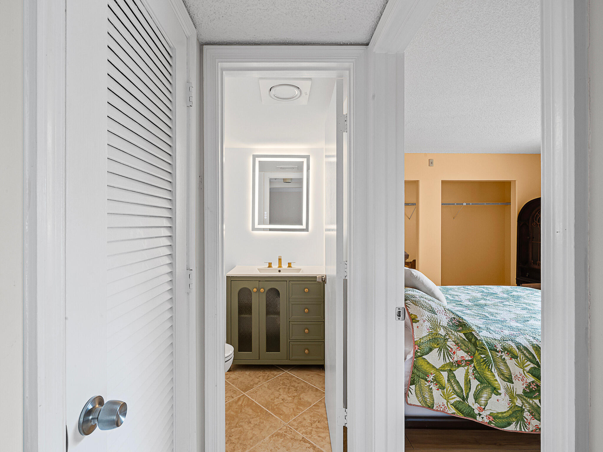 DEERFIELD PINES NORTH CONDO - Residential