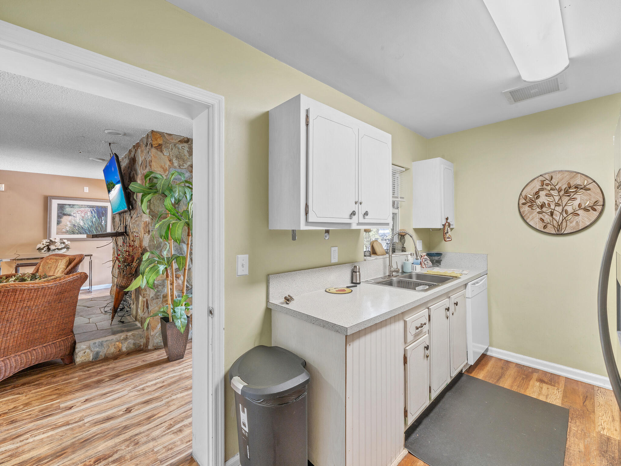 DEERFIELD PINES NORTH CONDO - Residential