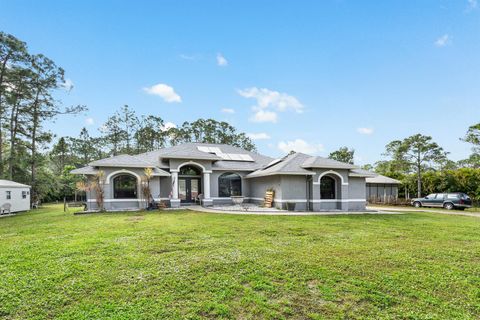 A home in Loxahatchee