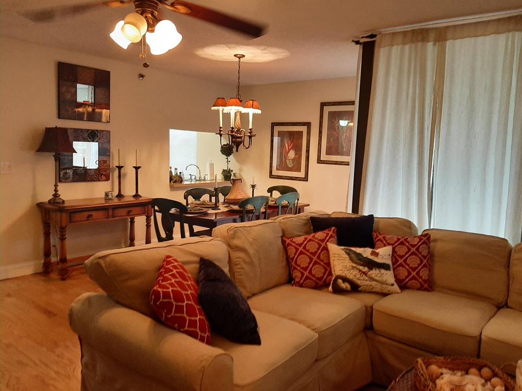 LAVERS RESORT & RACQUET CLUB - Residential Lease