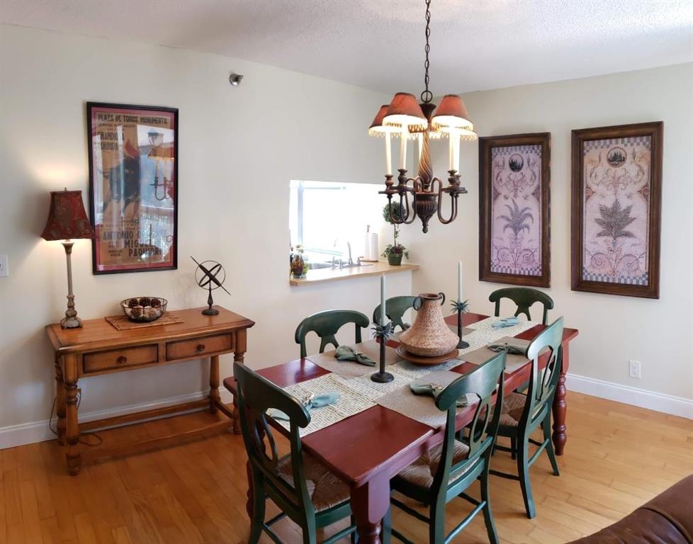 LAVERS RESORT & RACQUET CLUB - Residential Lease