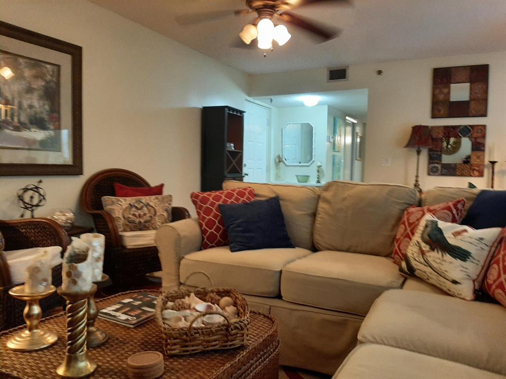 LAVERS RESORT & RACQUET CLUB - Residential Lease