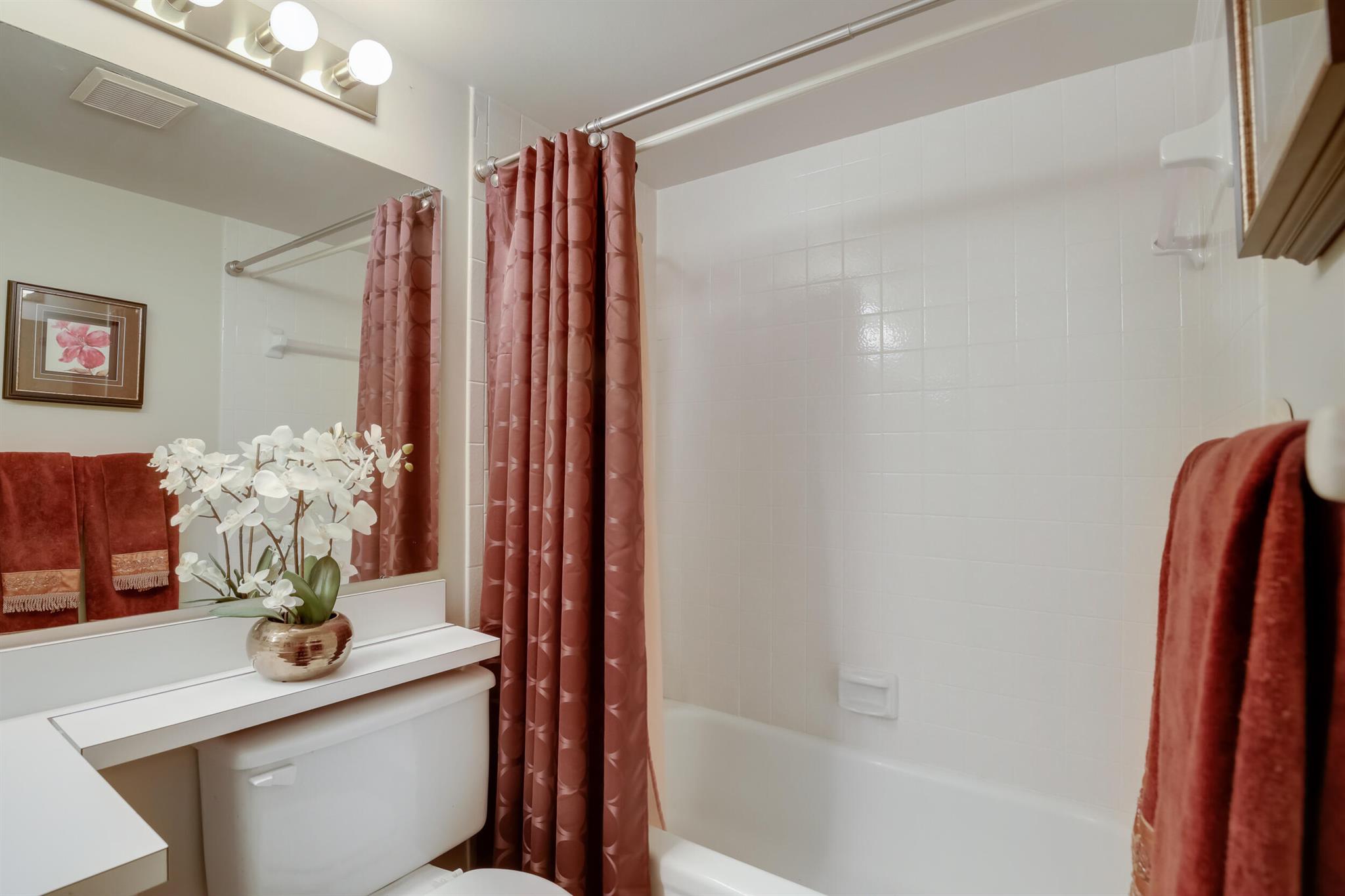 PINE RIDGE SOUTH IV CONDO - Residential