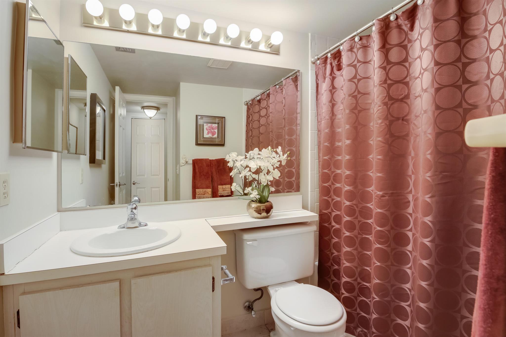 PINE RIDGE SOUTH IV CONDO - Residential