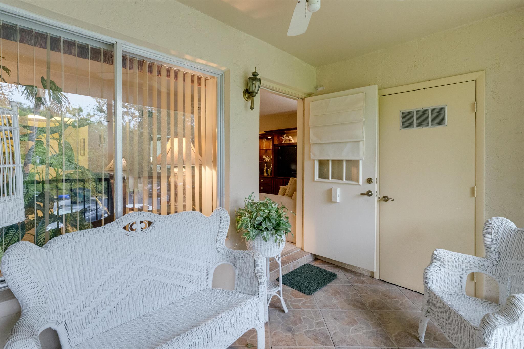 PINE RIDGE SOUTH IV CONDO - Residential