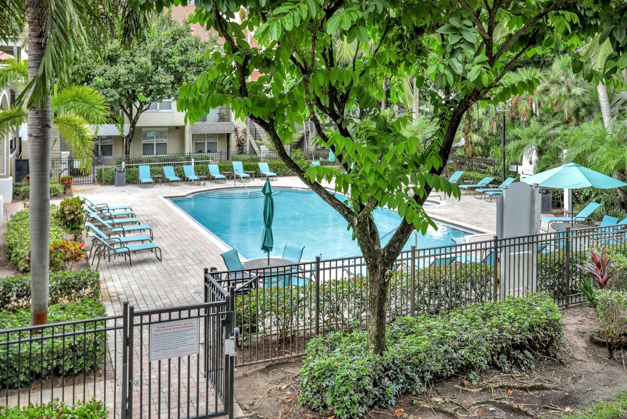 5840 W Sample Rd 305