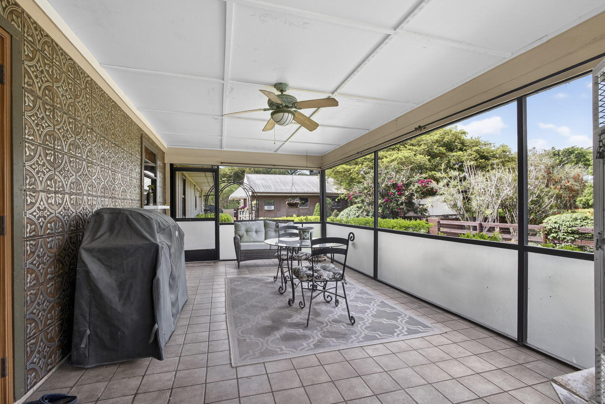 PALM BEACH LITTLE RANCHES EAST OF WELLINGTON - Residential