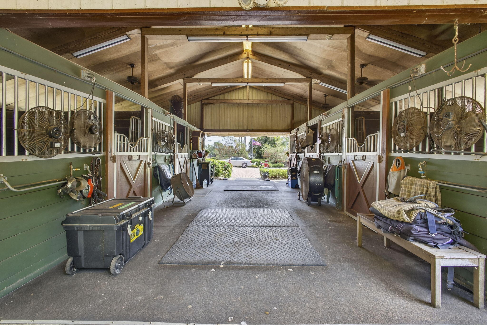 View photos, virtual tours, details... 739 Cindy Circle Lane