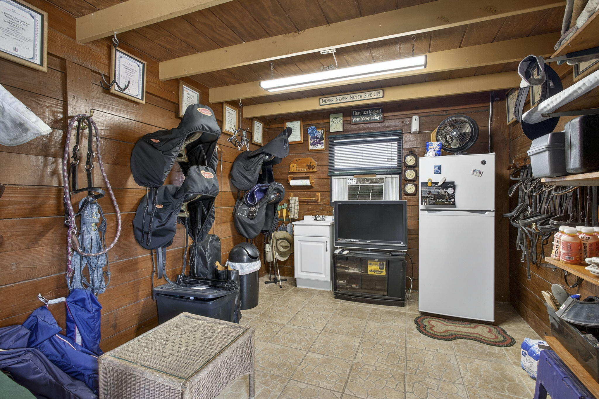 View photos, virtual tours, details... 739 Cindy Circle Lane