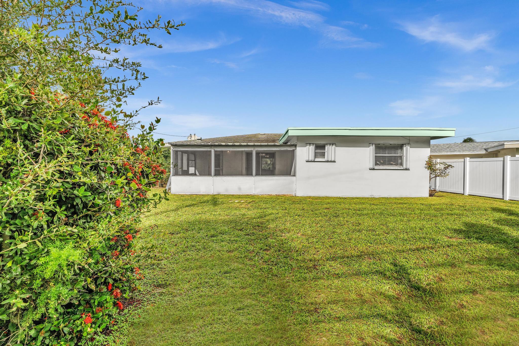 ROOSEVELT ESTATES - Residential