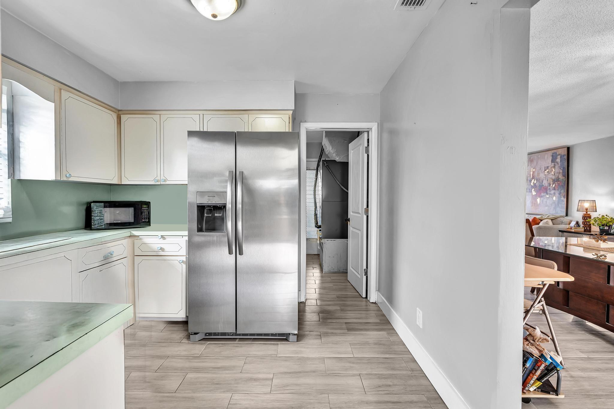 ROOSEVELT ESTATES - Residential