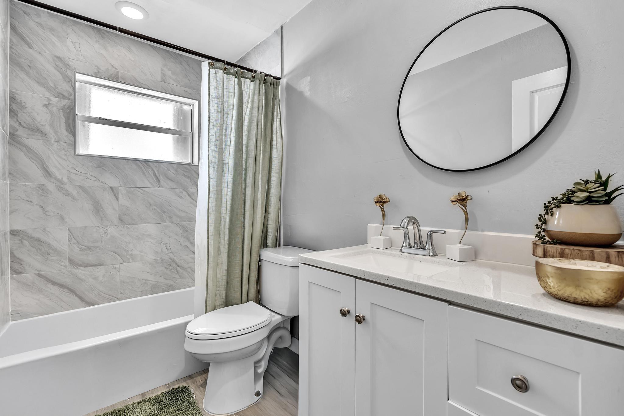 ROOSEVELT ESTATES - Residential