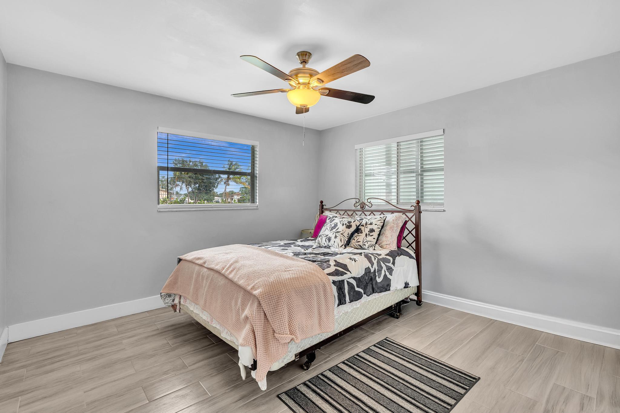 ROOSEVELT ESTATES - Residential